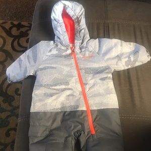 Columbia Snow jumpsuit. 6-12 months